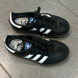 Adidas toddler samba